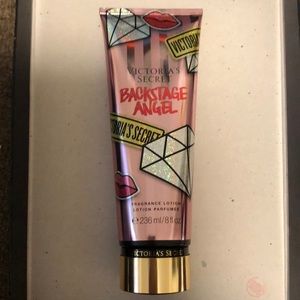 🎁3/$28🎁 $10–finale price Victoria Secret lotion